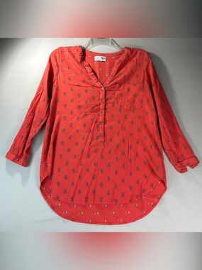 Old Navy Orange Tunic Medium Printed Button Front V-neck Casual Shirt